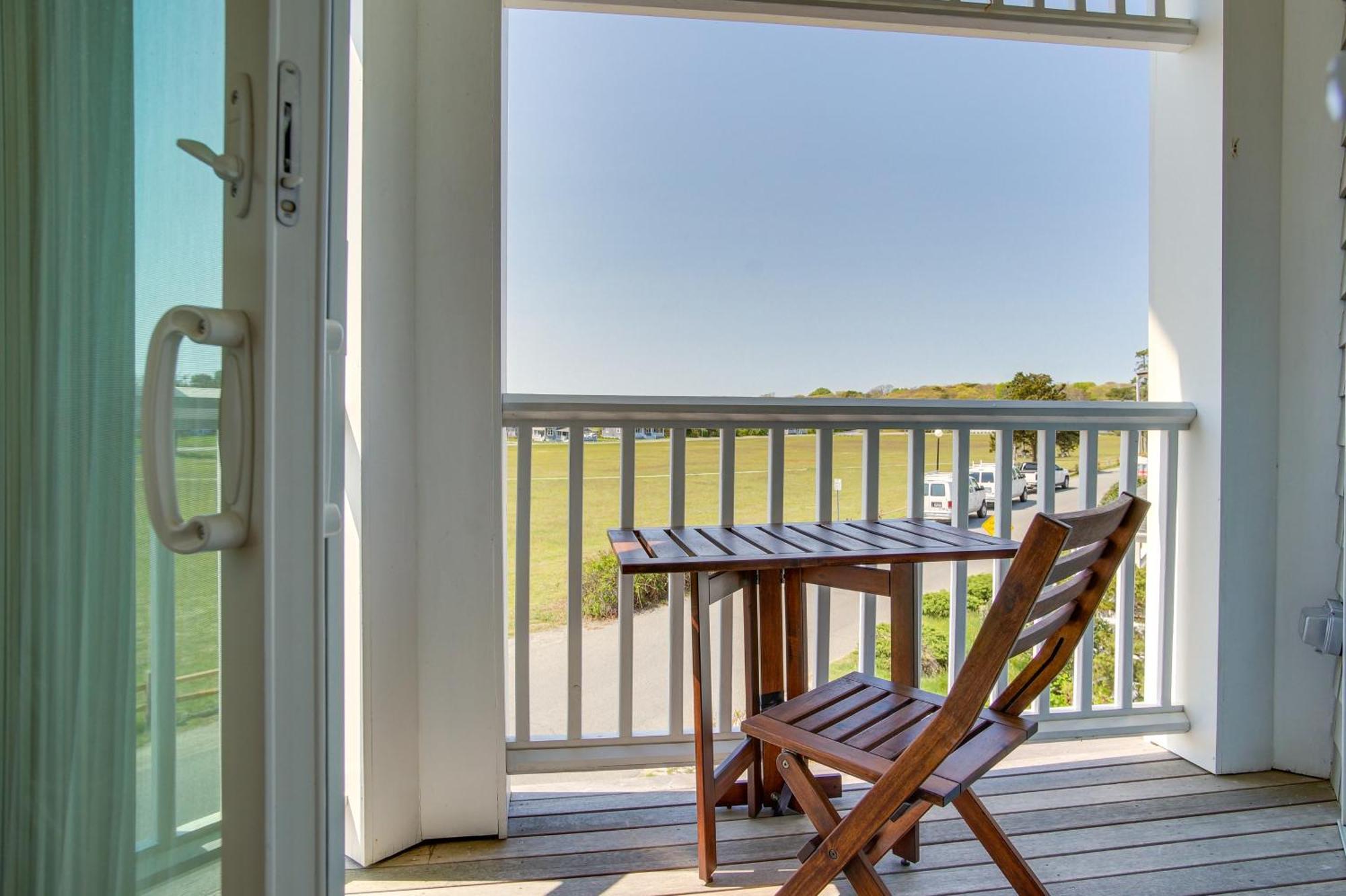 Breezy Oak Bluffs Condo - Steps To Inkwell Beach! Exteriér fotografie